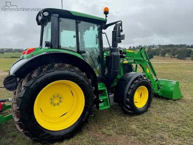 1000 john deere specs
