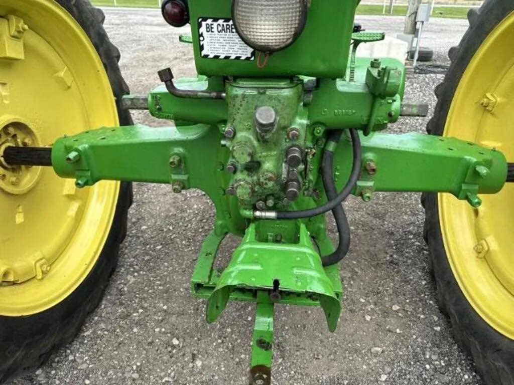 1952 john deere b specs