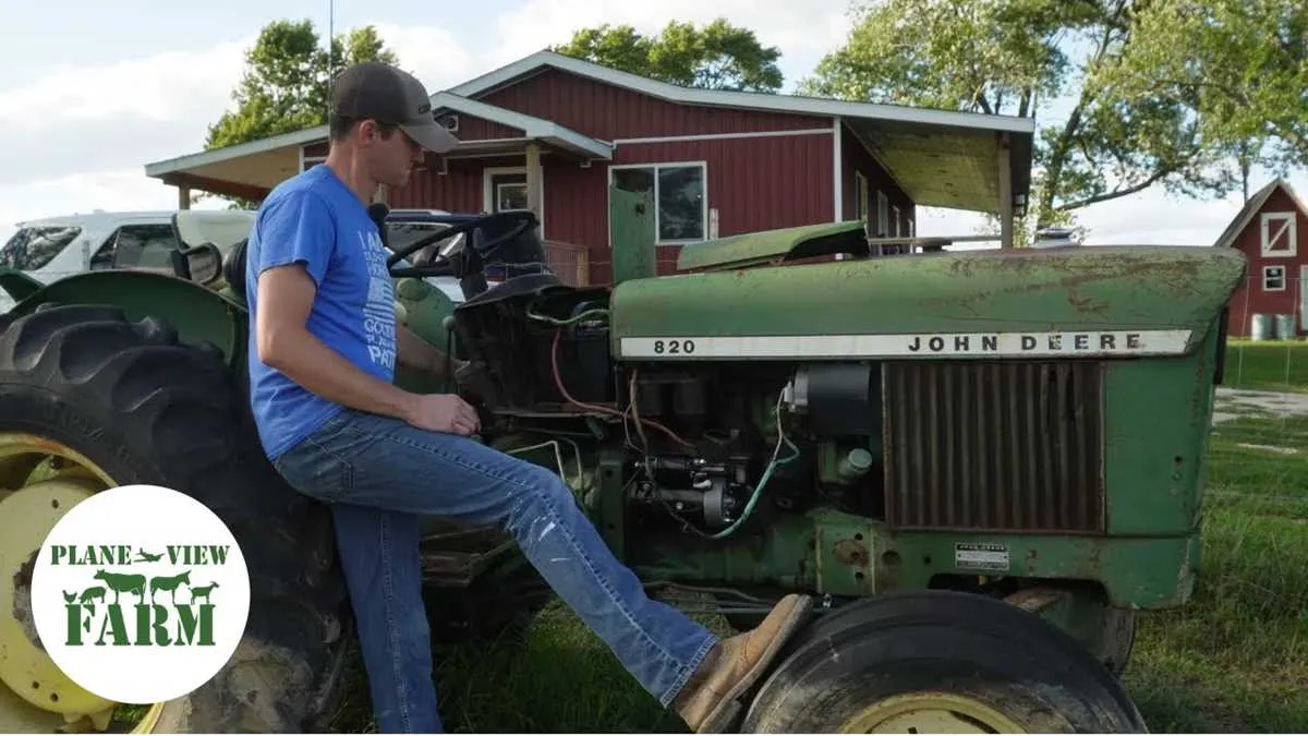 1972 john deere 820 specs