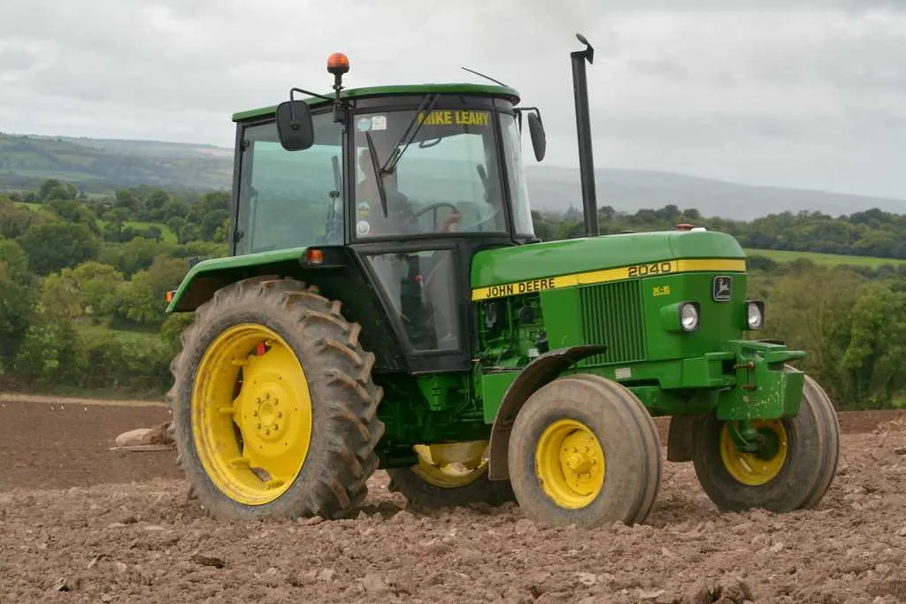 1979 john deere 2030 specs