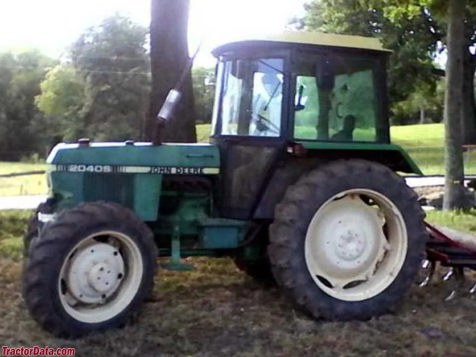 1981 john deere 2040 specs