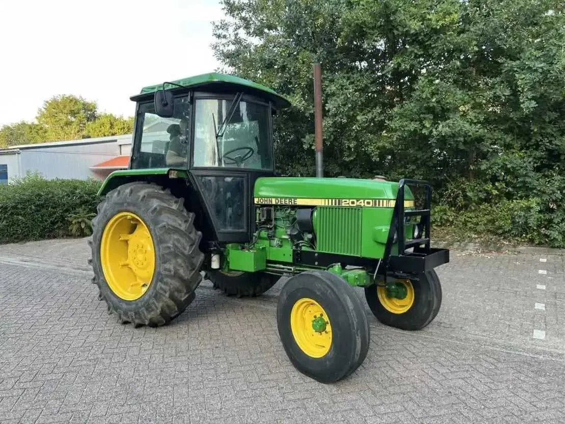 1981 john deere 2040 specs