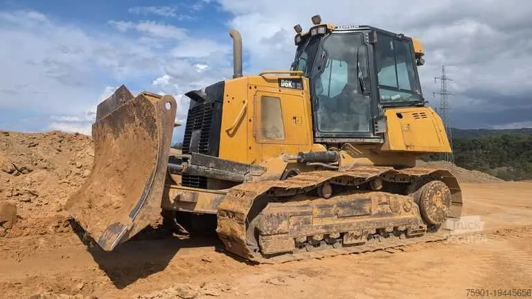 1984 john deere 750 dozer specs
