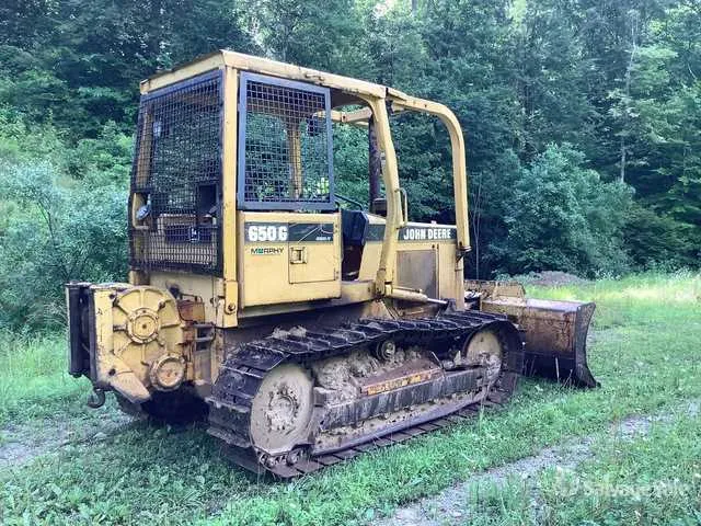 1990 john deere 650g specs
