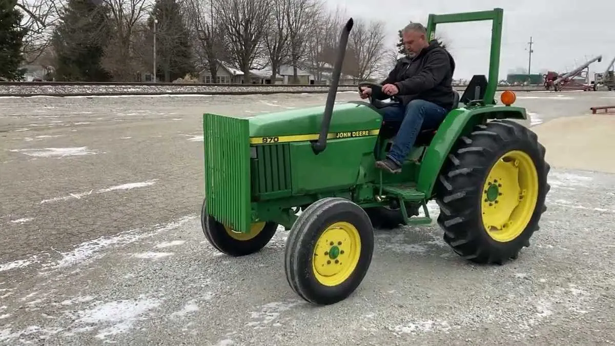 1994 john deere 970 tractor specs