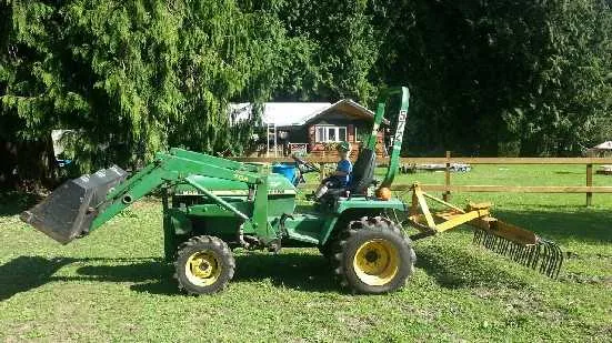 1997 john deere 855 specs