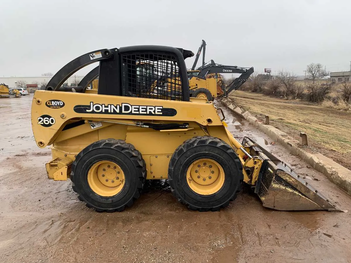 2001 john deere 260 skid steer specs