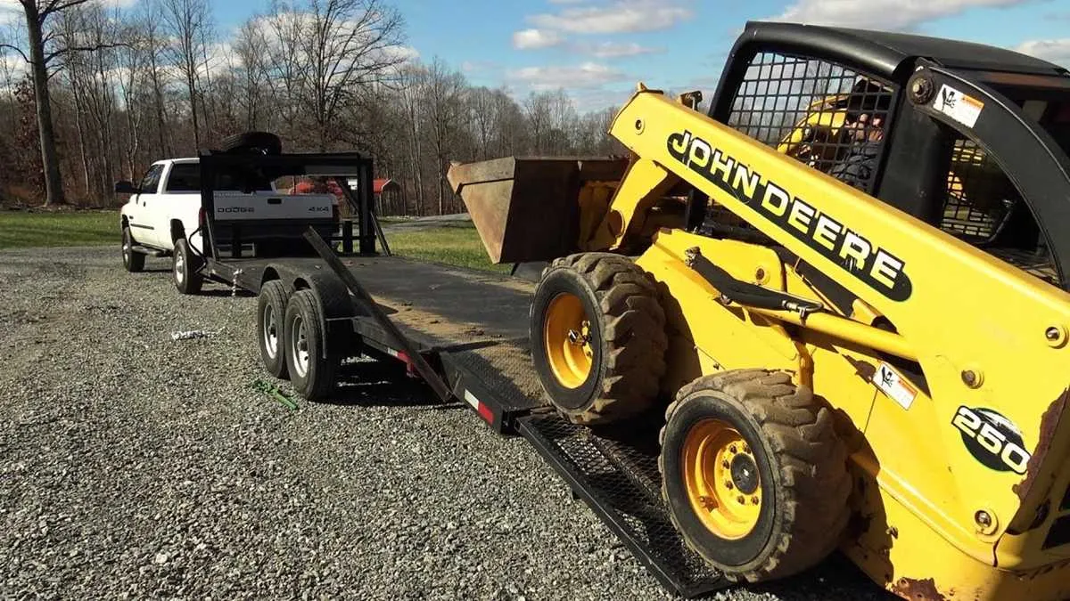 2001 john deere 250 skid steer specs