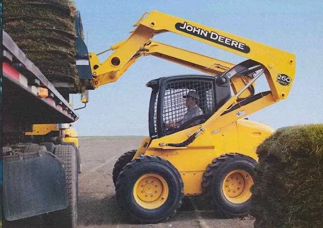 2003 john deere 240 skid steer specs