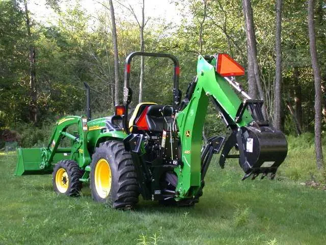 2004 john deere 3320 specs
