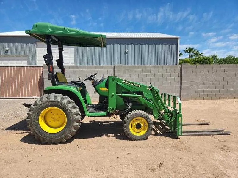 2004 john deere 4400 specs