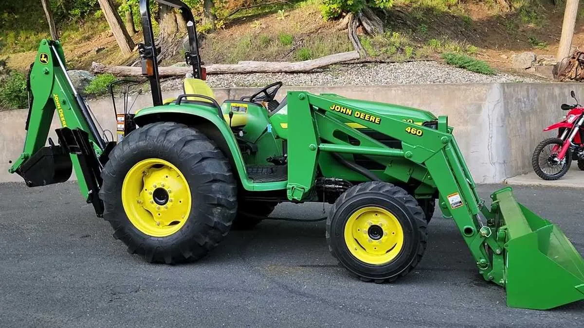 2005 john deere 4600 specs