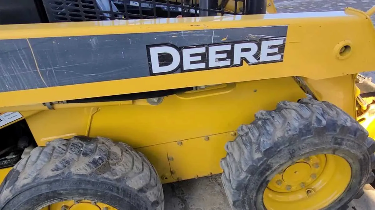 2005 john deere 317 specs