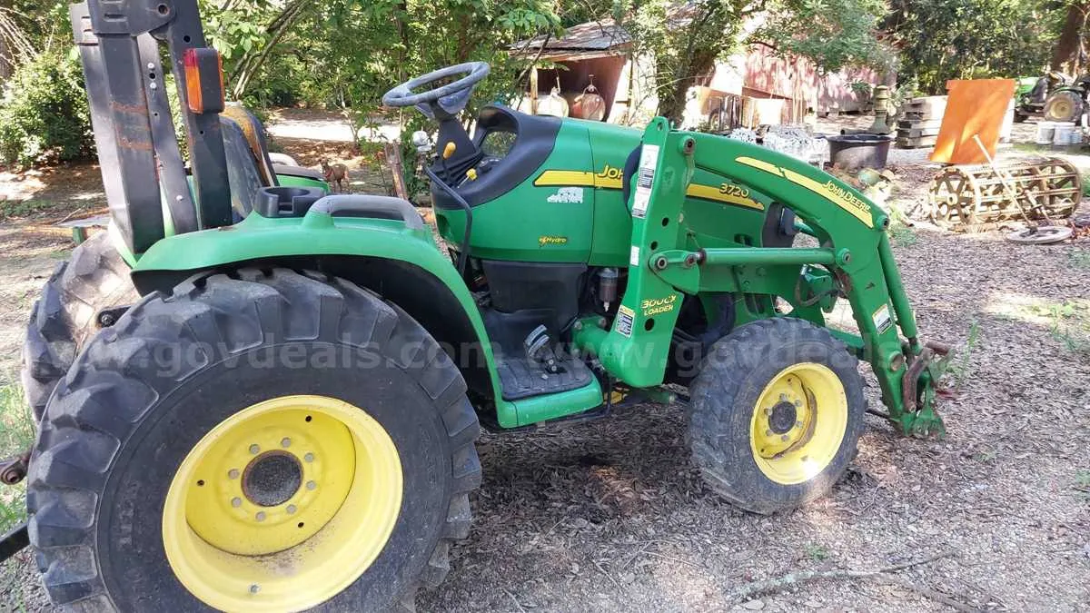 2007 john deere 3720 specs