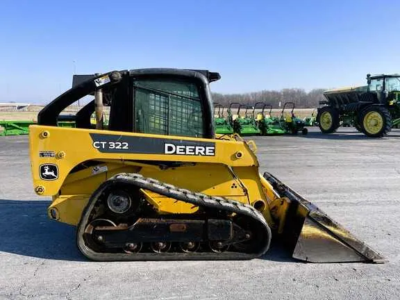 2009 john deere ct322 specs