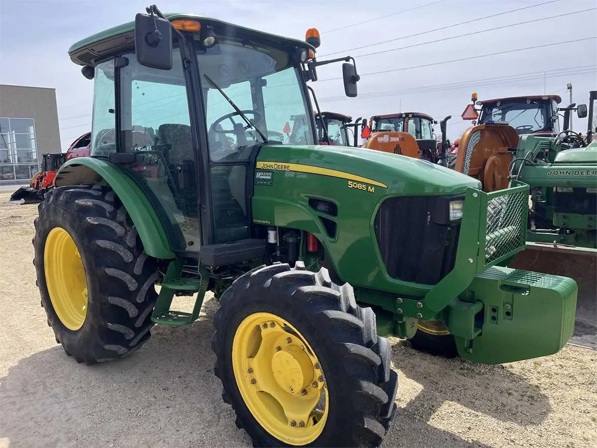 2010 john deere 5085m specs