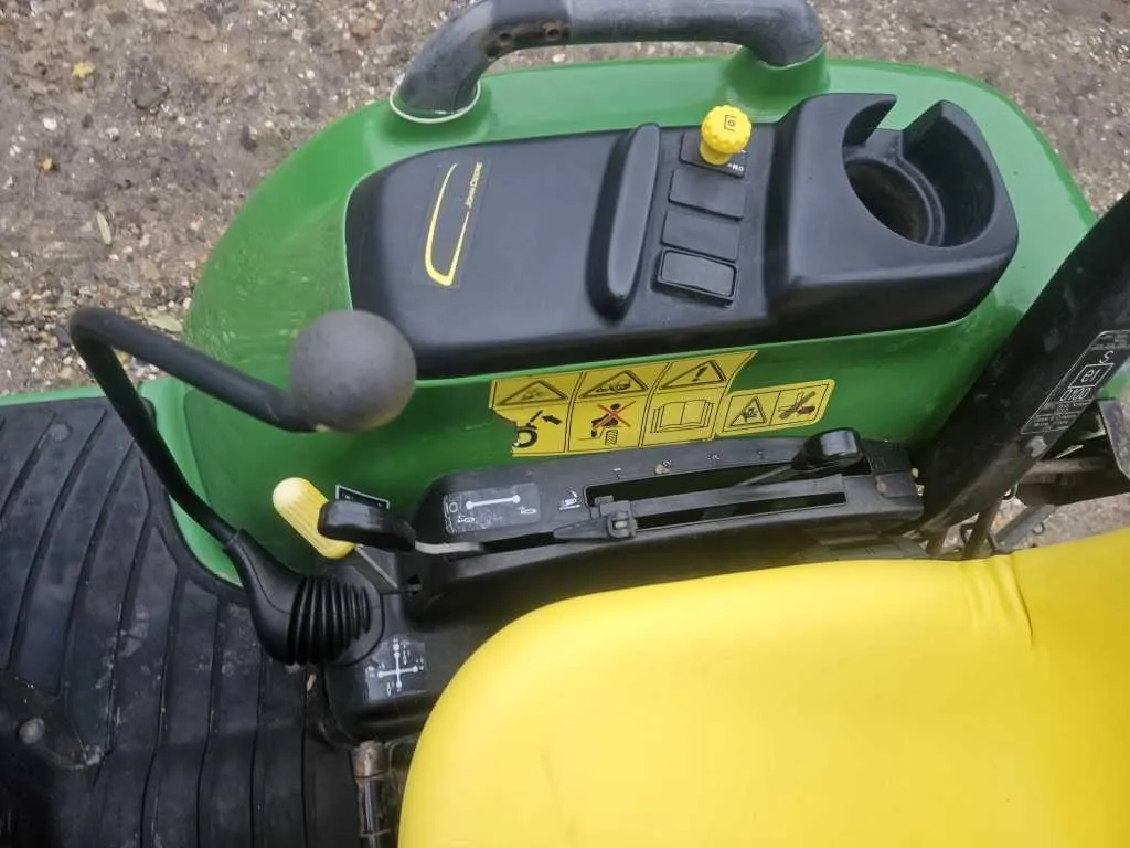 2011 john deere 3320 4wd tractor specs