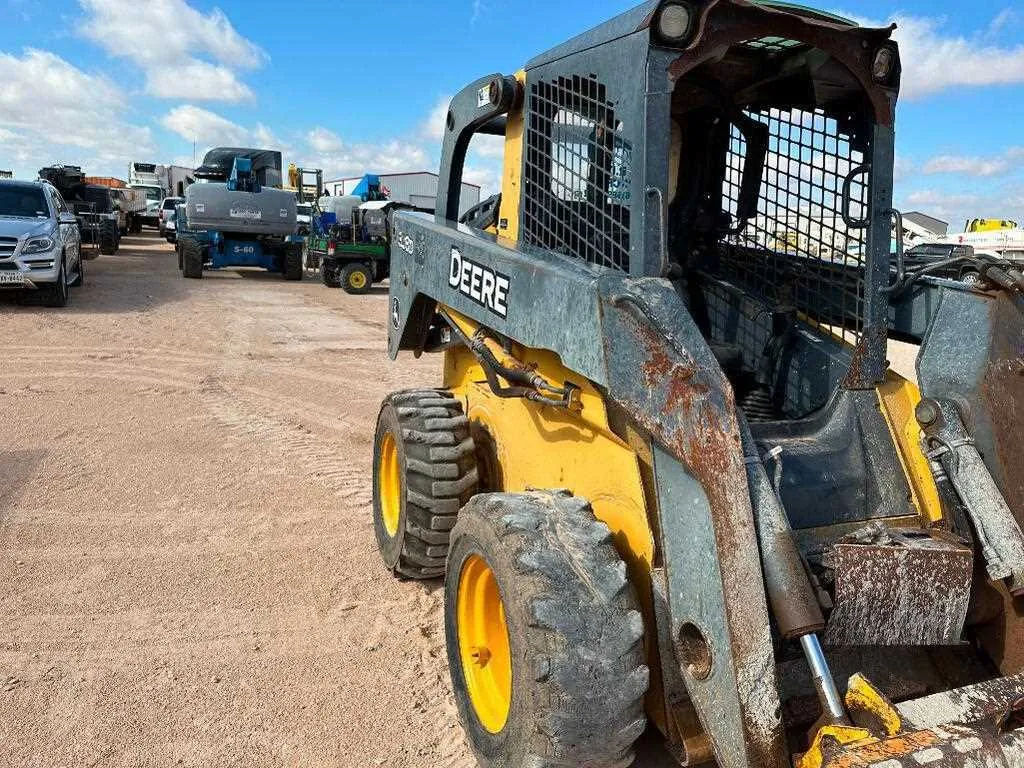 2011 john deere 328d specs