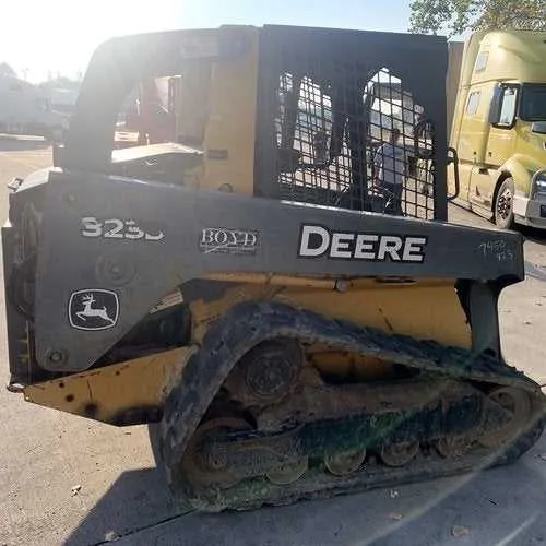 2011 john deere 328d specs