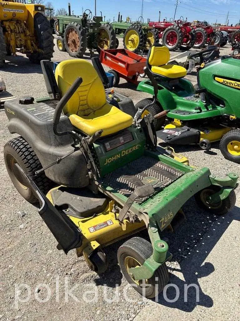 2011 john deere z445 specs