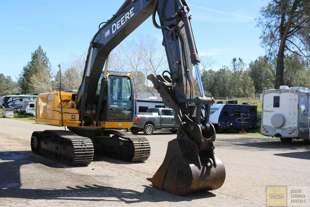 2012 john deere 27d specs