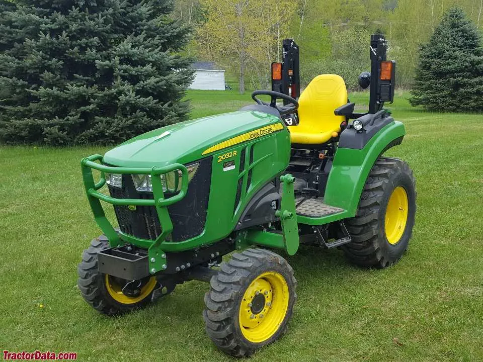 2013 john deere 2032r specs