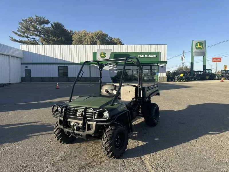 2015 john deere 825i specs