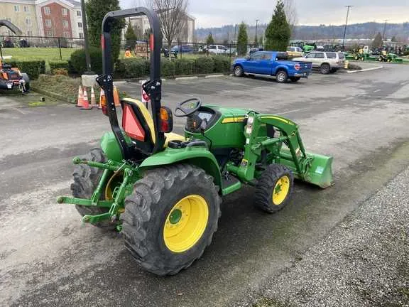 2017 john deere 3033r specs