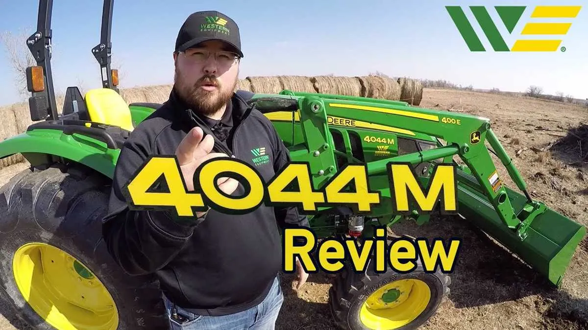 2017 john deere 4044m specs
