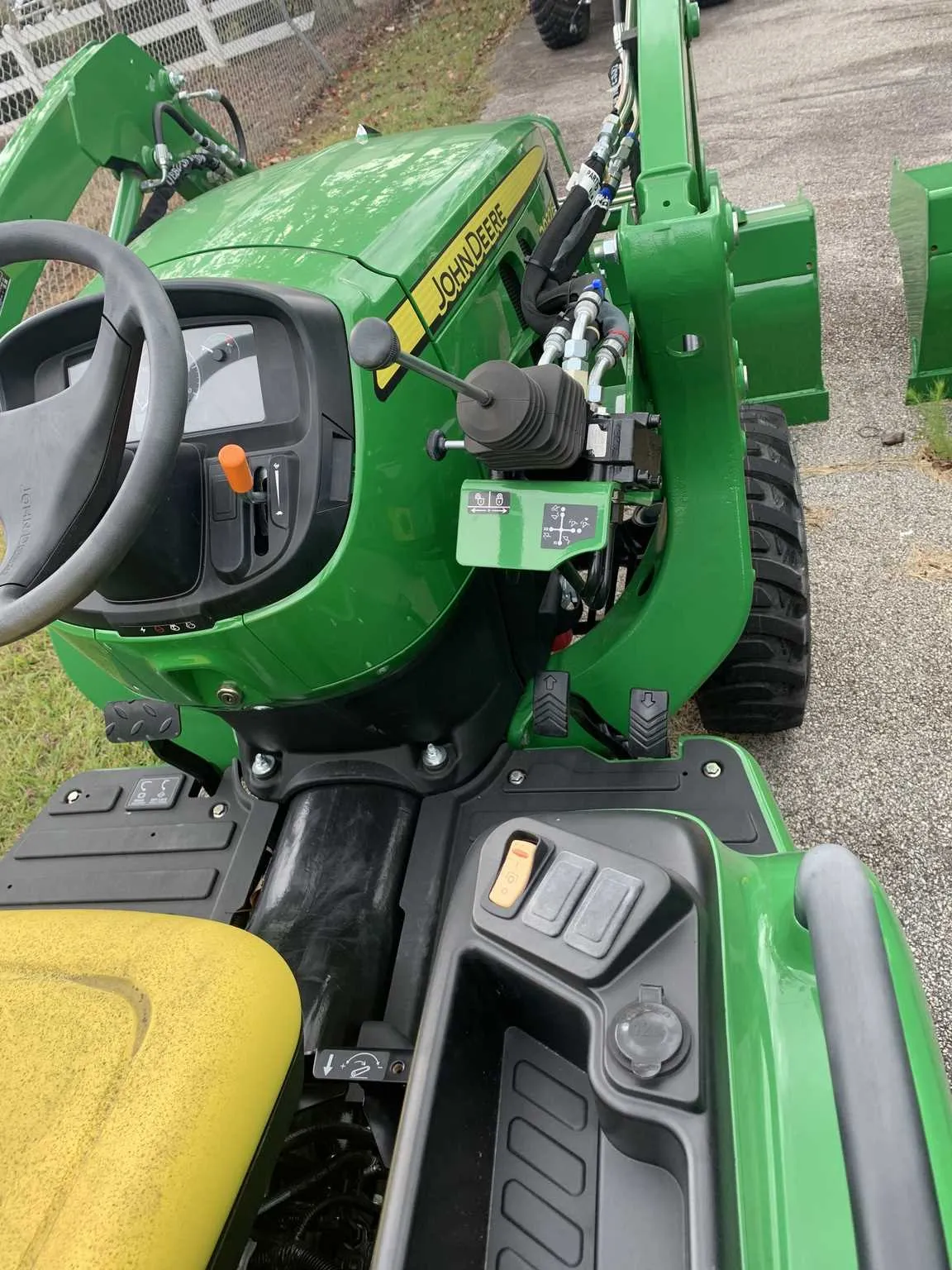 3032e john deere reviews specs