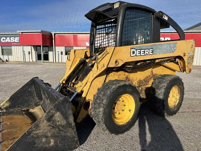 325 john deere specs