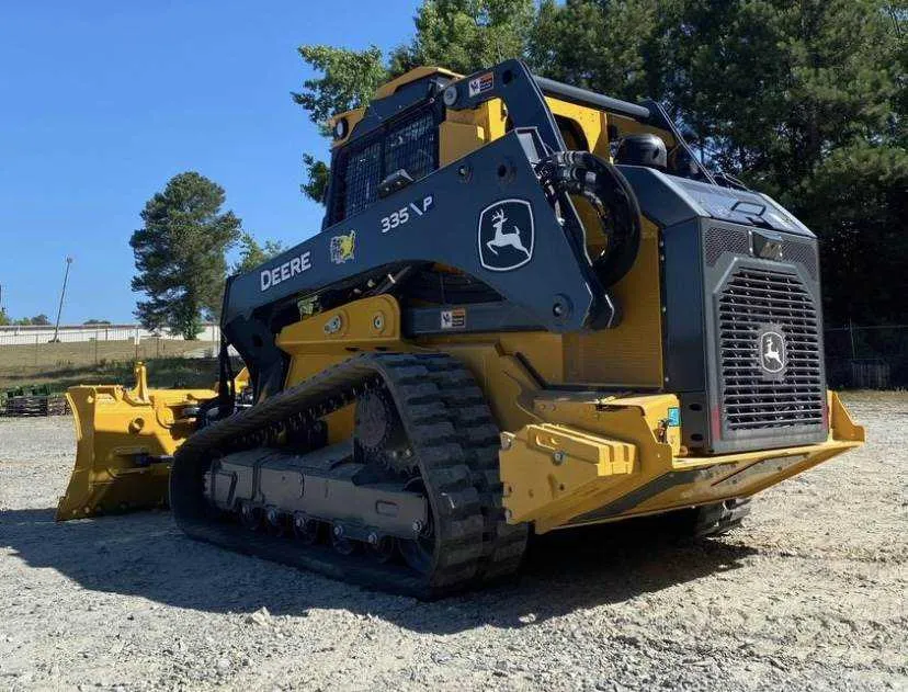 335p john deere specs