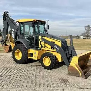 410 john deere backhoe specs