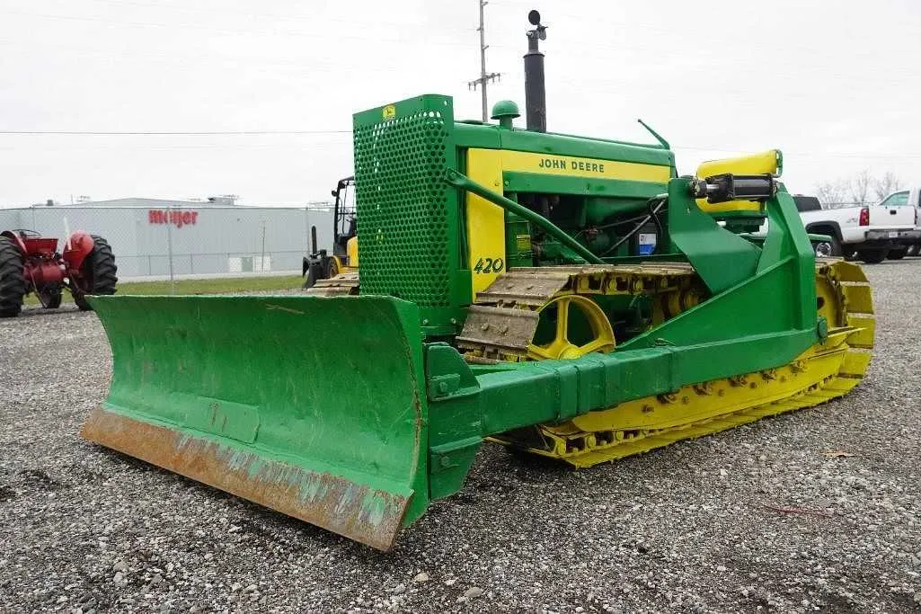 420 john deere specs