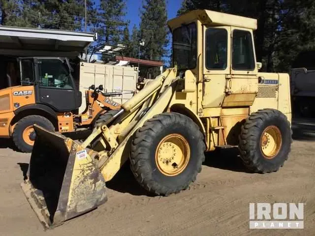 444 john deere loader specs