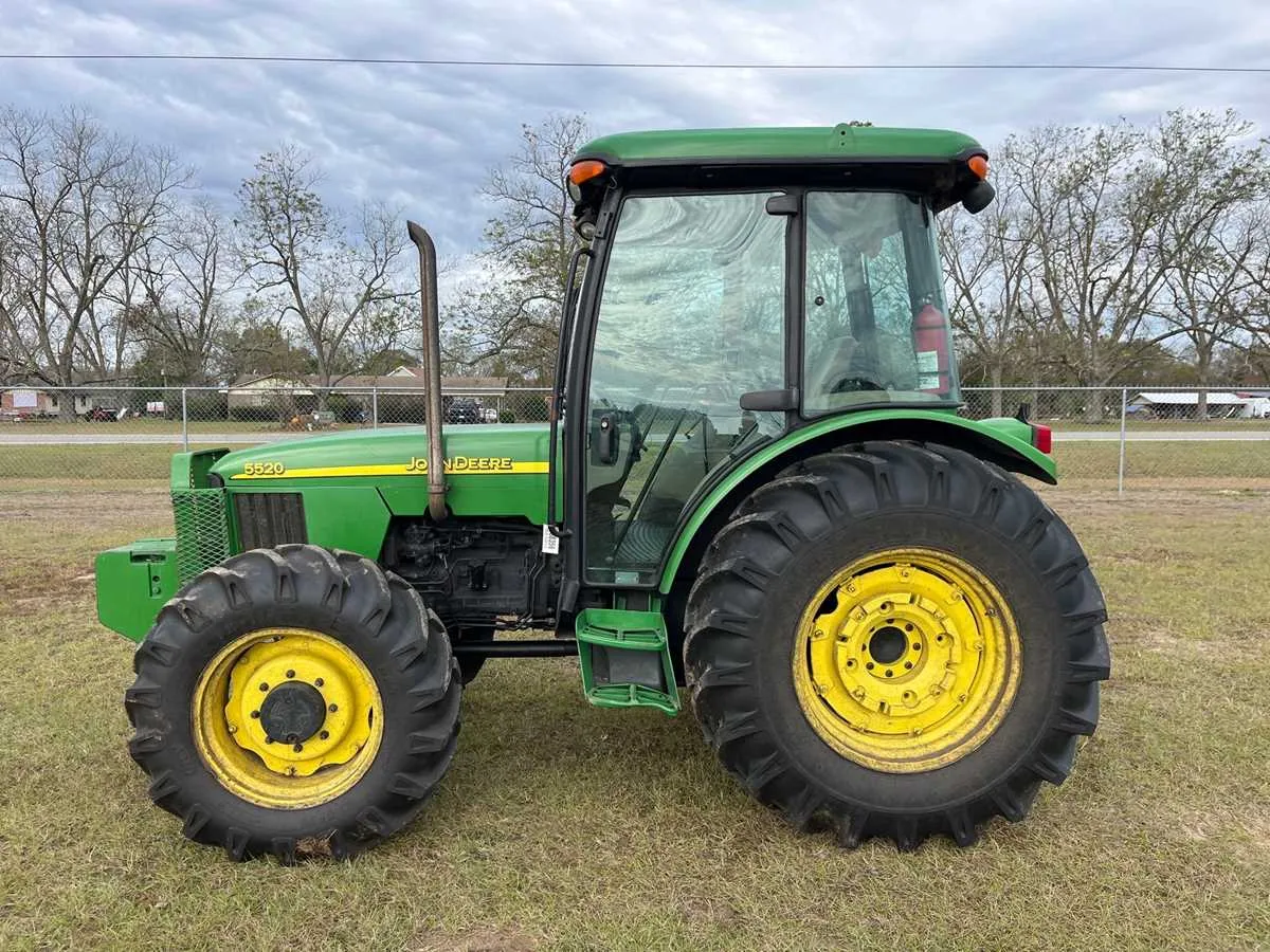 5520 john deere specs
