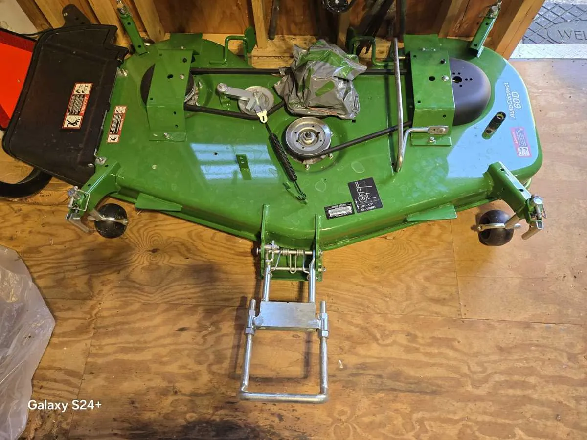 60d specs john deere