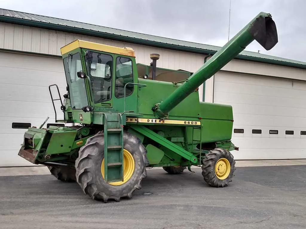 6600 john deere combine specs