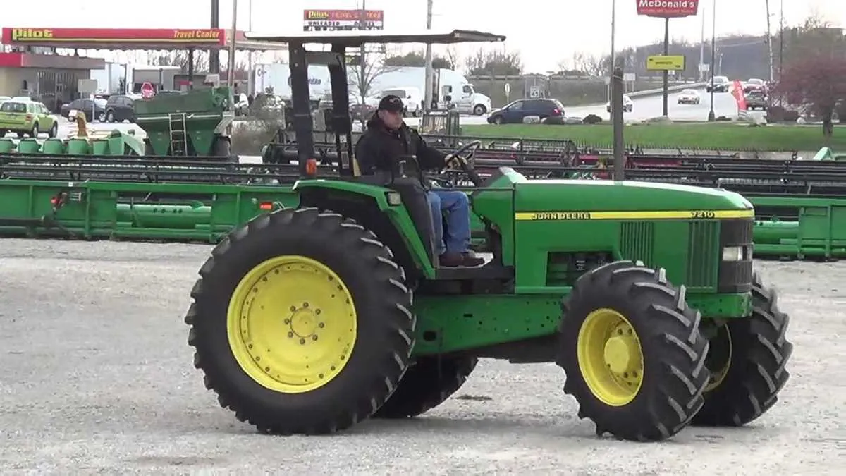 7210 john deere specs