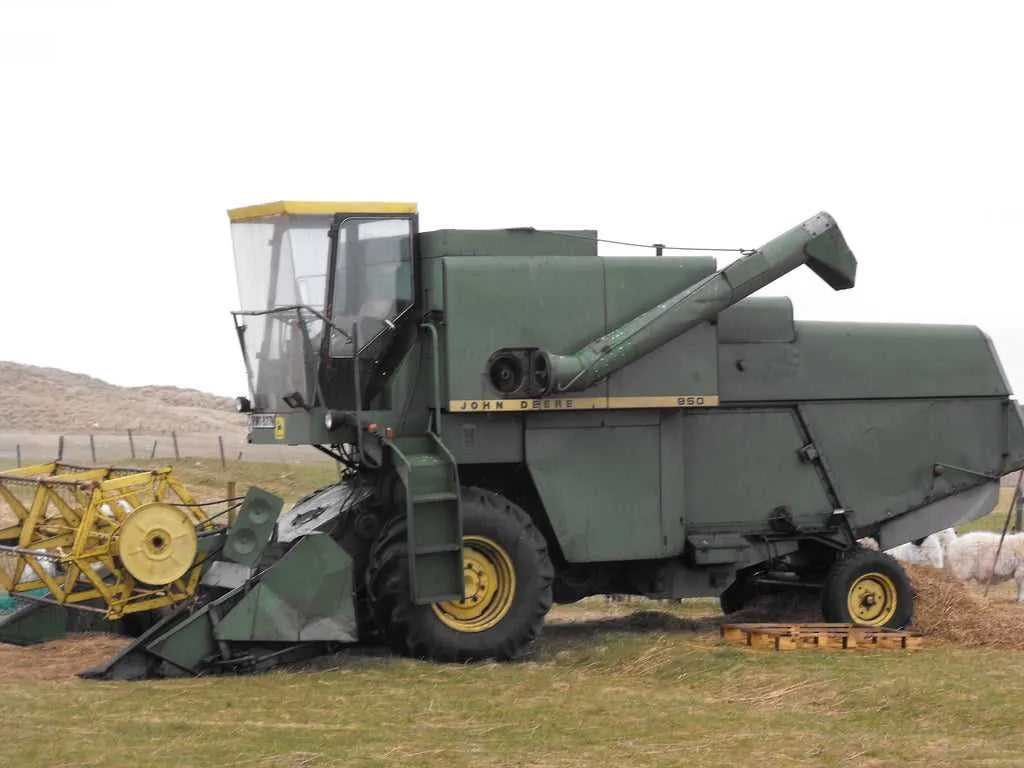 950 john deere specs