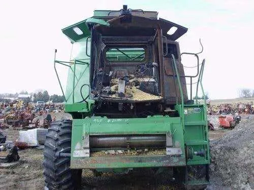 9510 john deere combine specs