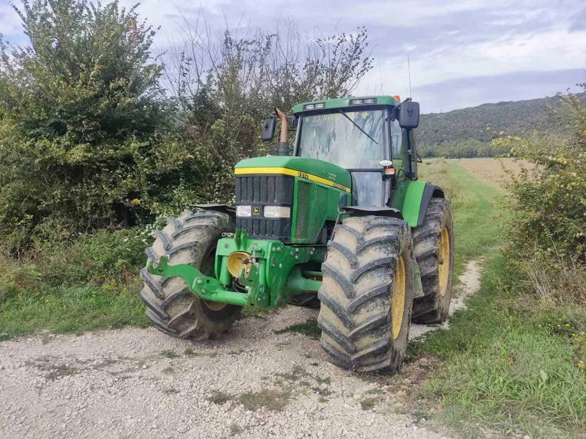bigger draw bar 7810 john deere specs
