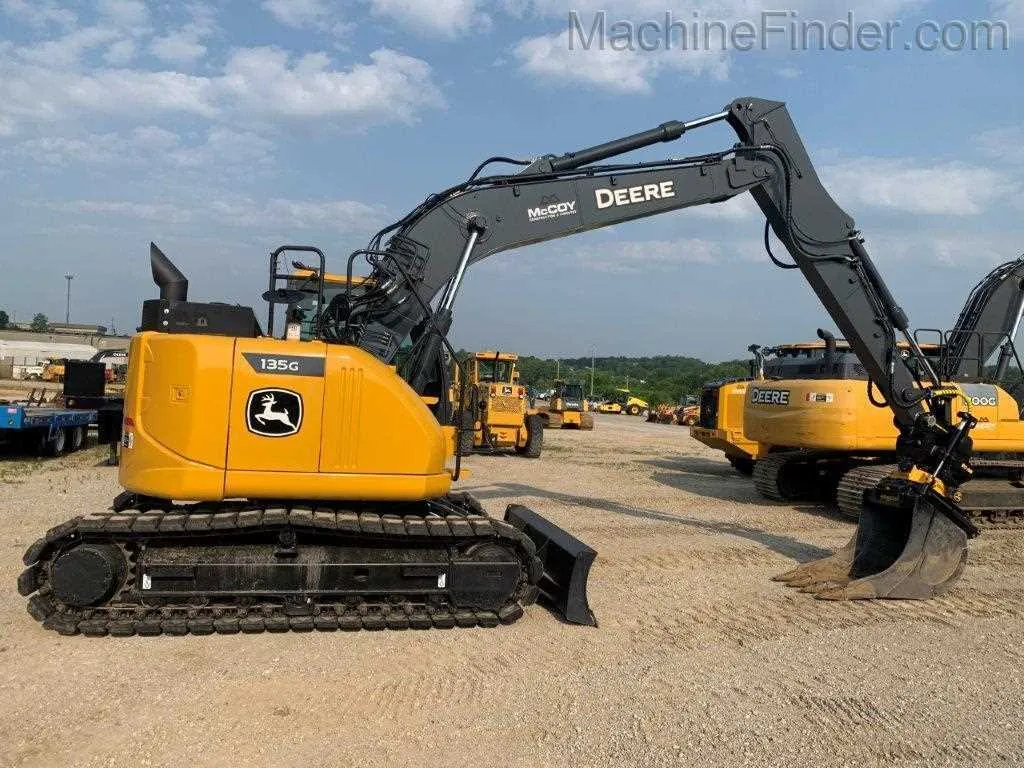 john deer 135 specs