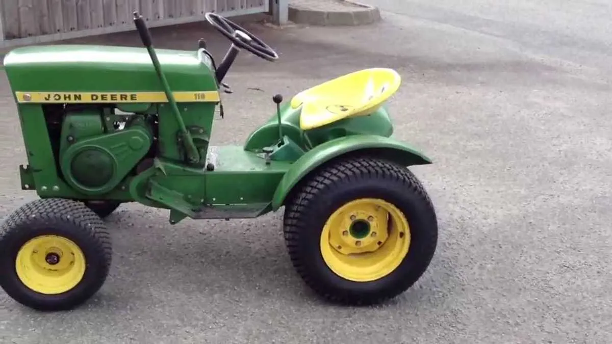 john deere 110 mower specs