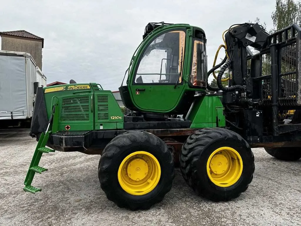 john deere 1210e specs