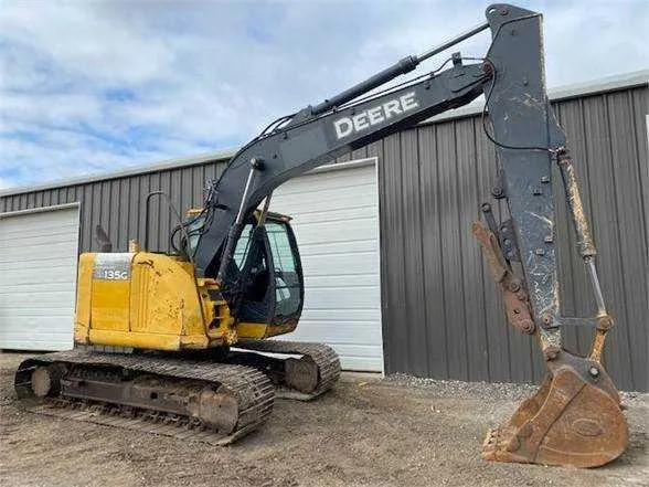 john deere 135g excavator specs