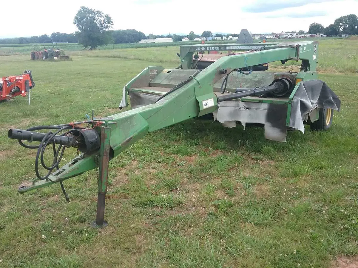 john deere 1360 discbine specs