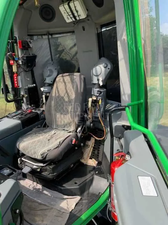 john deere 1470e specs