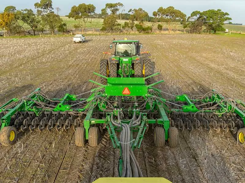 john deere 1890 air seeder specs