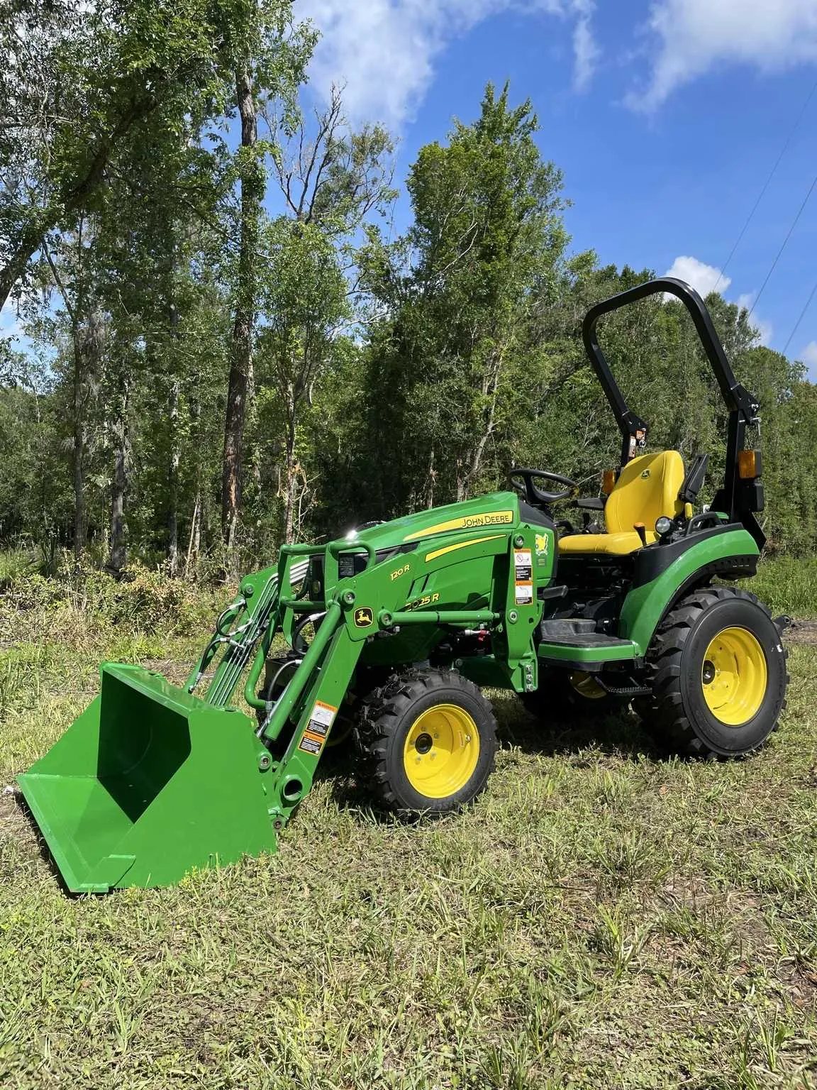 john deere 2025r tractor specs